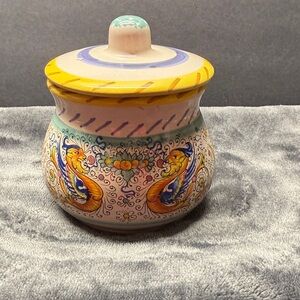 Meridiana Italian ceramic sugar bowl with lid.